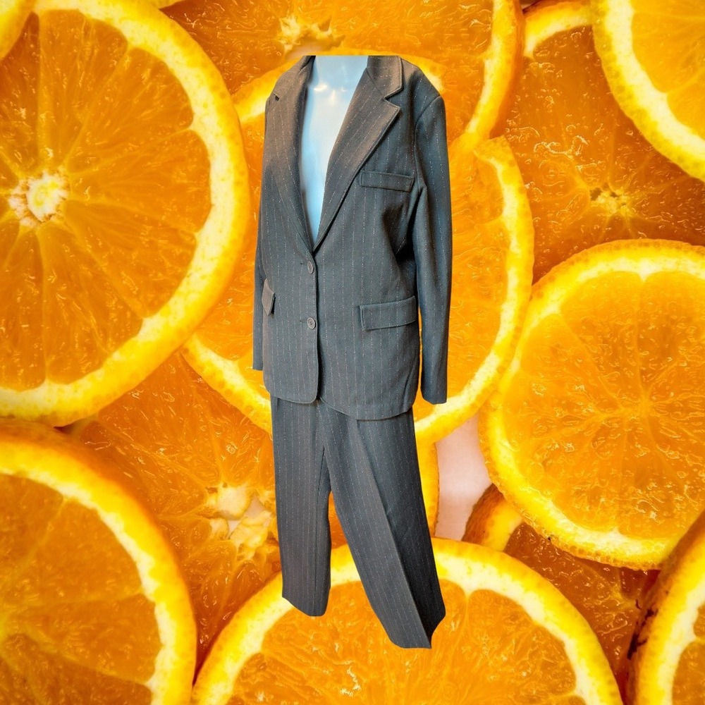 Happy Legs Gray Pinstripe Blazer Pants Suit Set Women‎